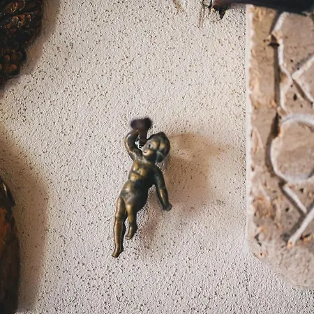 Museum House Villa *